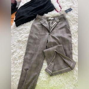 Abercrombie split hem plaid trousers. 27 short